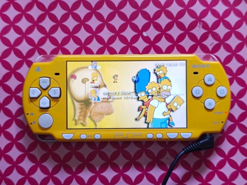 Sony psp the simpsons edition - sony,